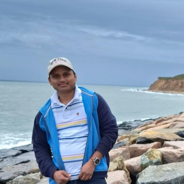 Our expert - Eduzy
